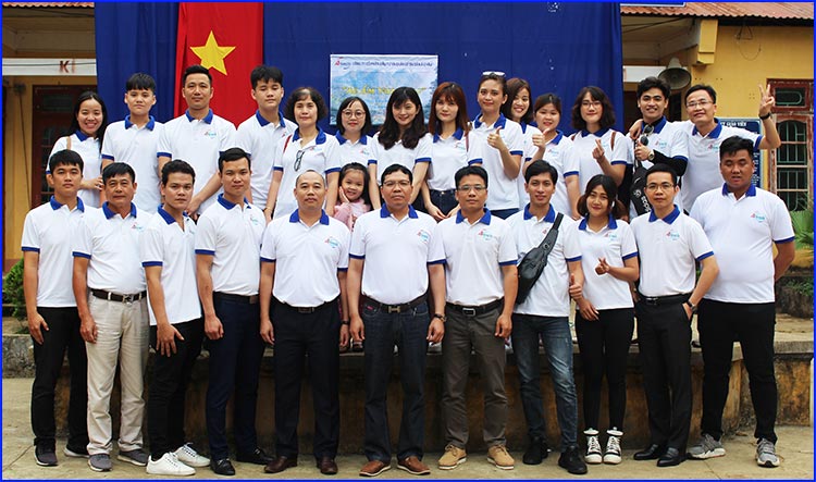 CHƯƠNG TRÌNH THIỆN NGUYỆN “ÁO ẤM VÙNG CAO”