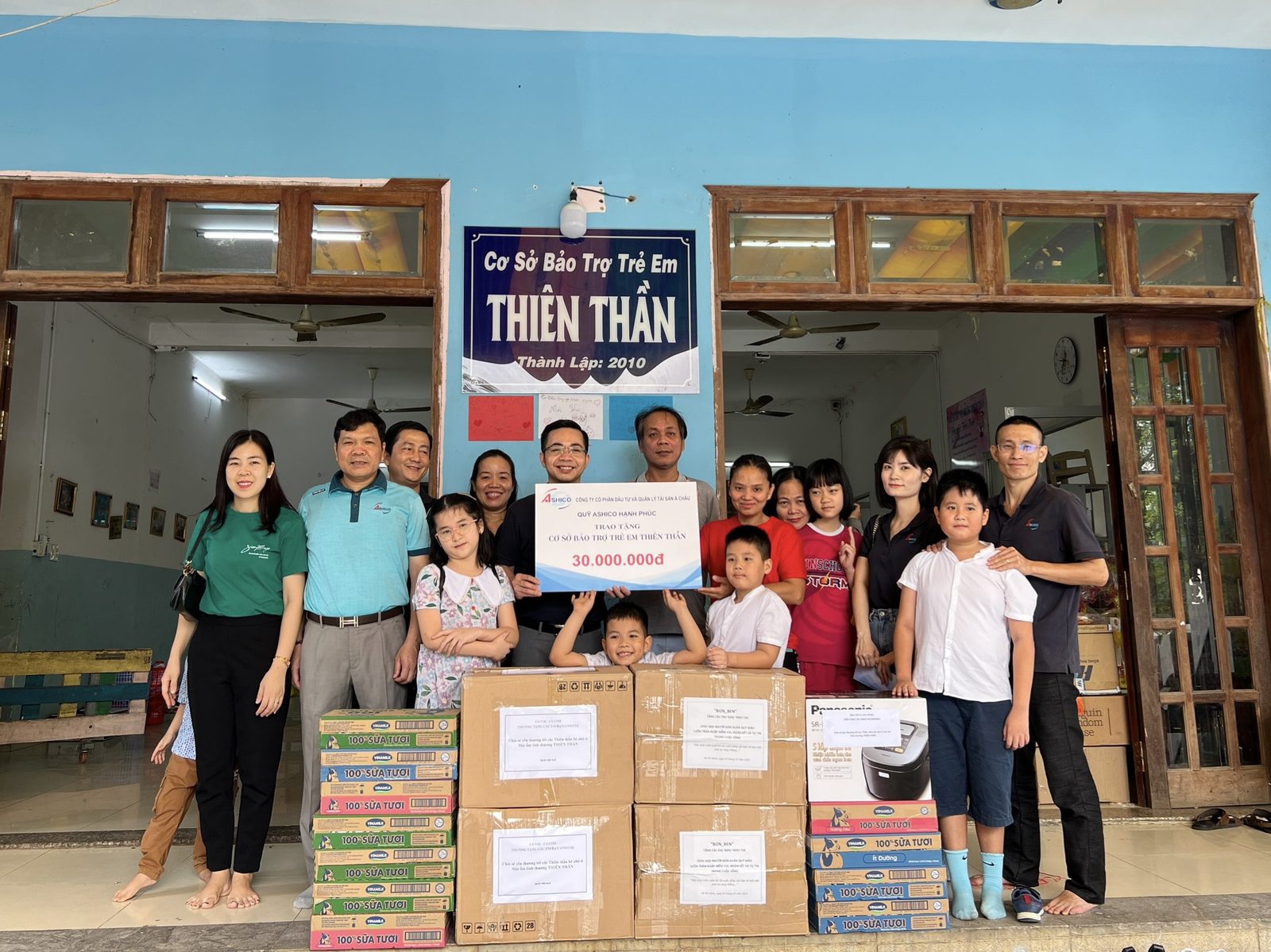 QUỸ ASHICO HẠNH PHÚC - CHƯƠNG TRÌNH THIỆN NGUYỆN TẠI CƠ SỞ BẢO TRỢ TRẺ EM THIÊN THẦN
