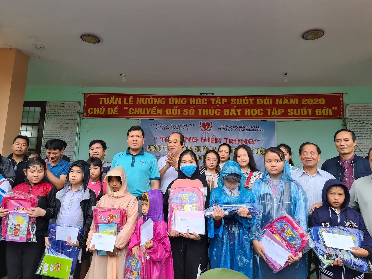 QUỸ ASHICO HẠNH PHÚC TÀI TRỢ CHO TRẺ EM NGHÈO, MỒ CÔI VÀ KHUYẾT TẬT TẠI TỈNH QUẢNG BÌNH